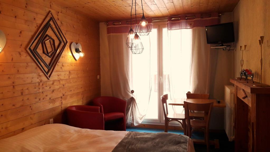 Hotel Du Midi Thônes Dış mekan fotoğraf