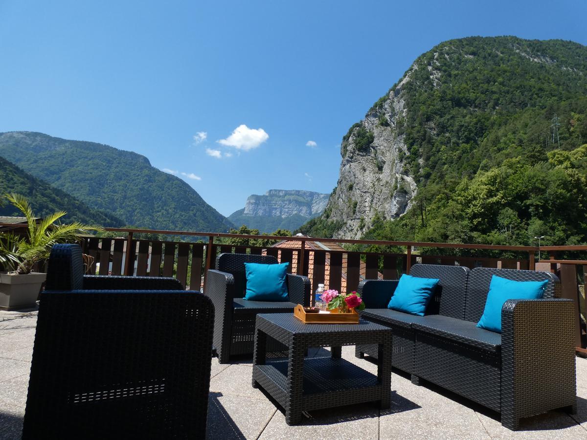 Hotel Du Midi Thônes Dış mekan fotoğraf